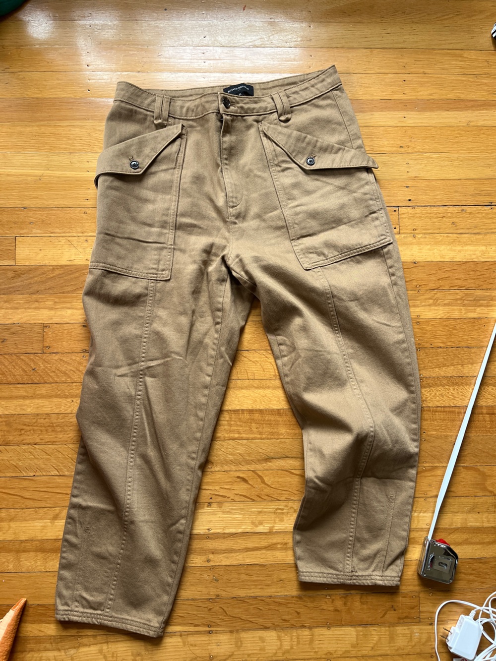 Banana Republic whiskey highrise safari cargo pants slight crop 10 jeans chinos